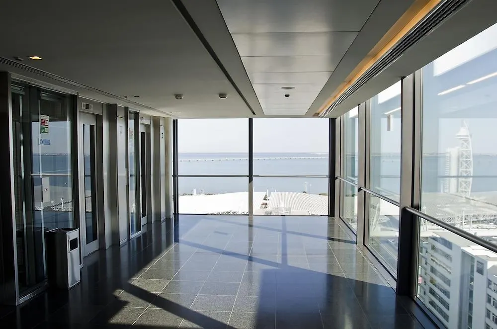 Vip Executive Arts Hotel Лиссабон 4*,